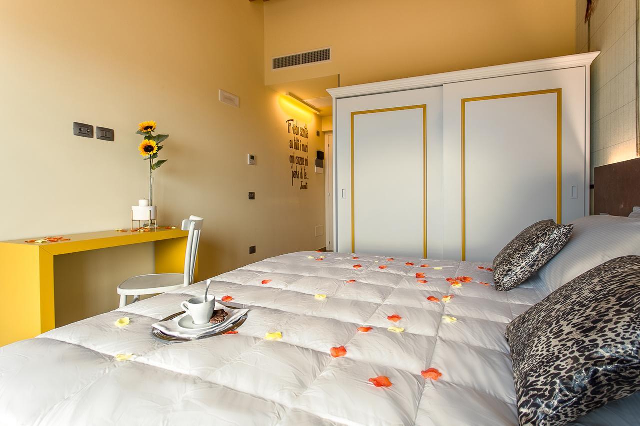 Bellavistarelax Hotel Giulianova Exterior photo